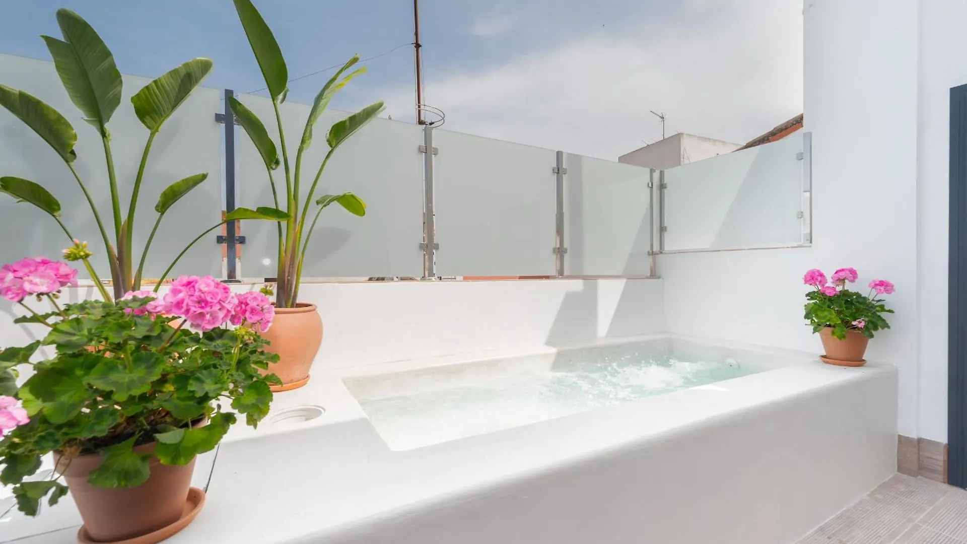 Luxury Apartment Overlooking Casa Pilatos Sevilla