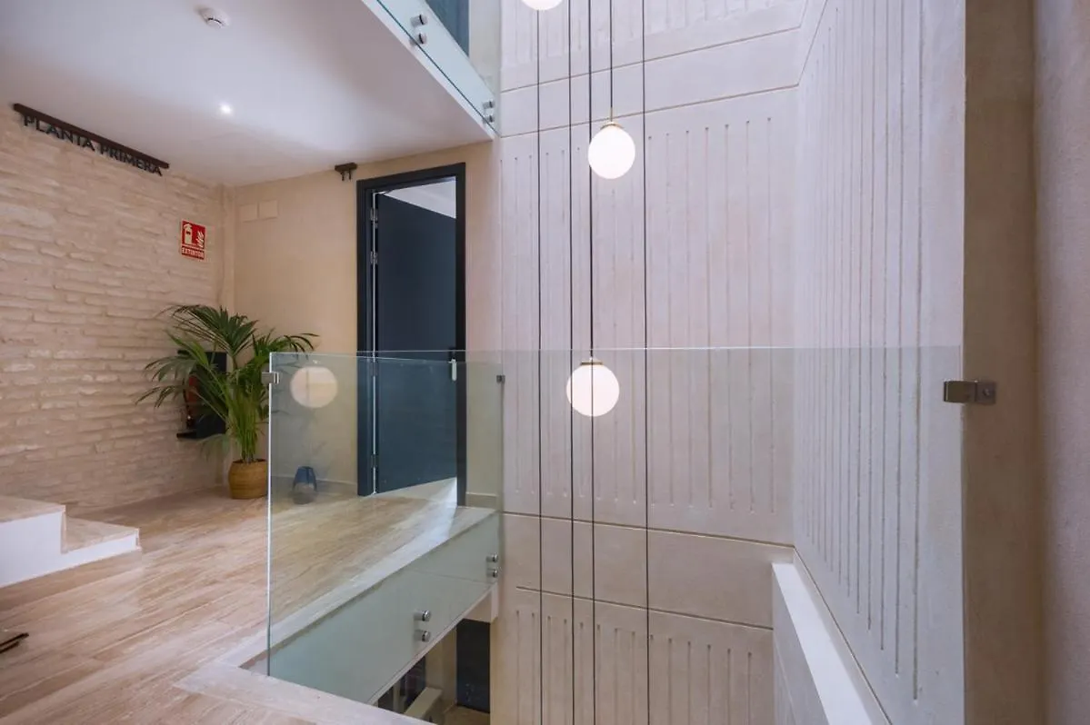 Luxury Apartment Overlooking Casa Pilatos Seville